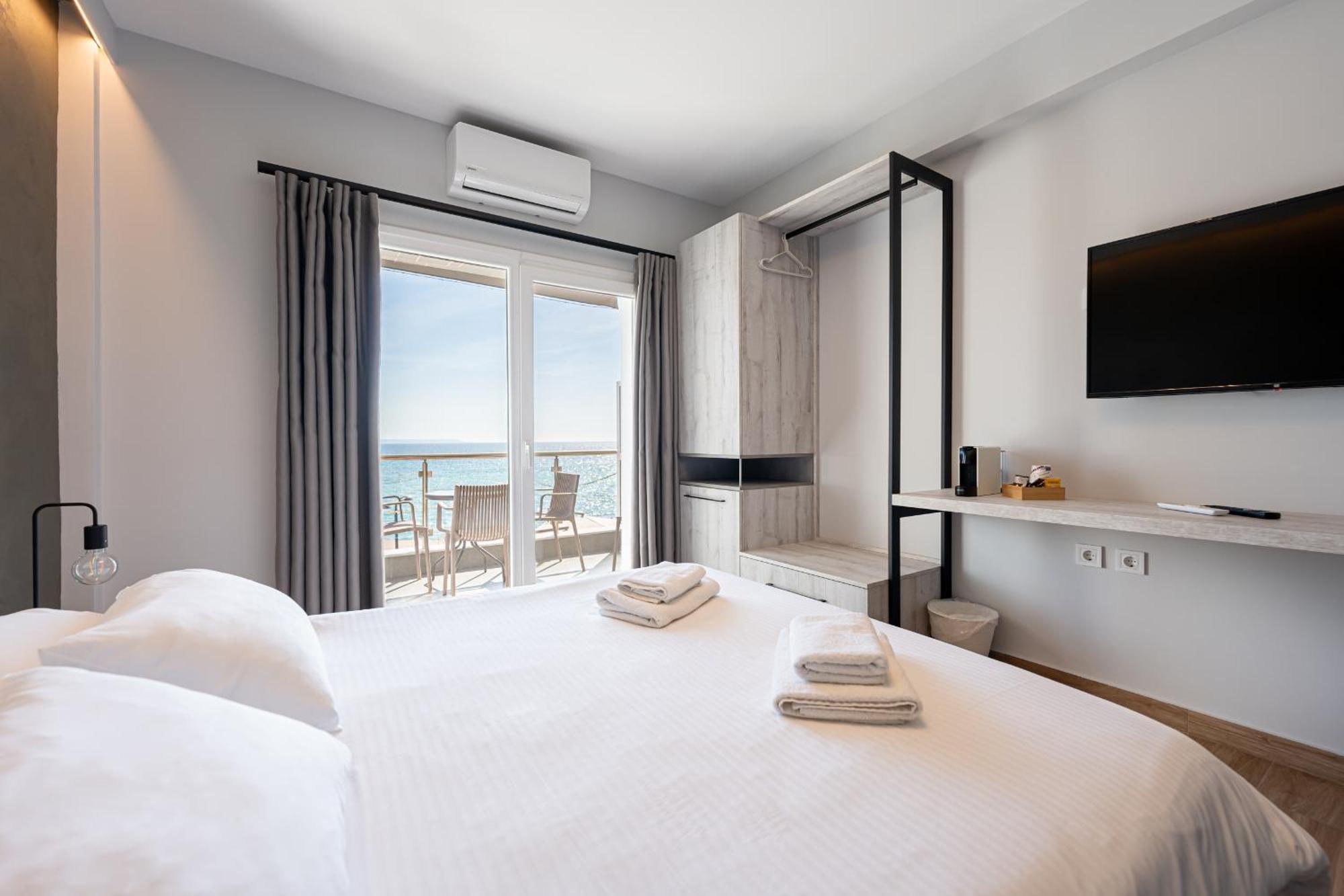 Centralviewsuites Nea Moudania Exterior foto